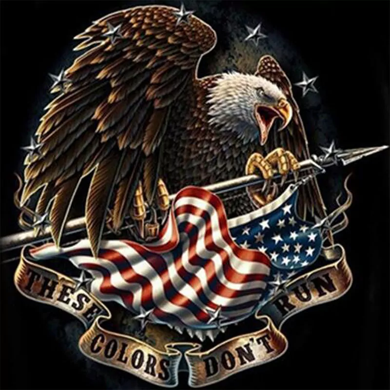 Eagle Holding Flage